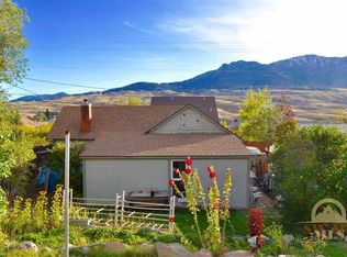 224 5th St W, Gardiner, MT 59030