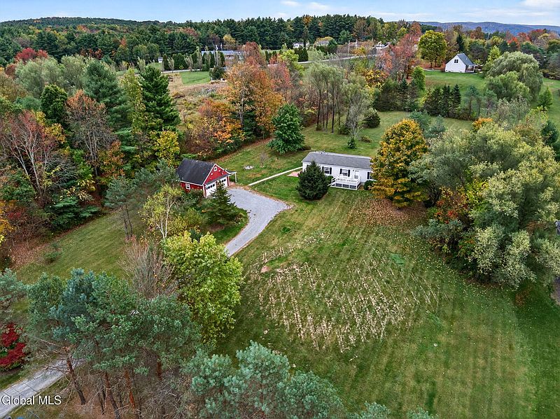 2nd image of 615 Longwoods Road