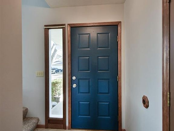 4th image of 5118 S 163rd St
