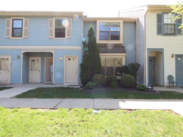 97 Wyndham Pl