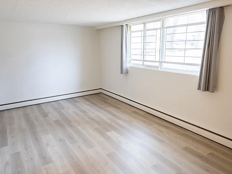 2124 15th St SW — Photo 10