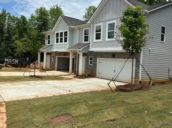 79 Portico Pl, Newnan, GA 30265