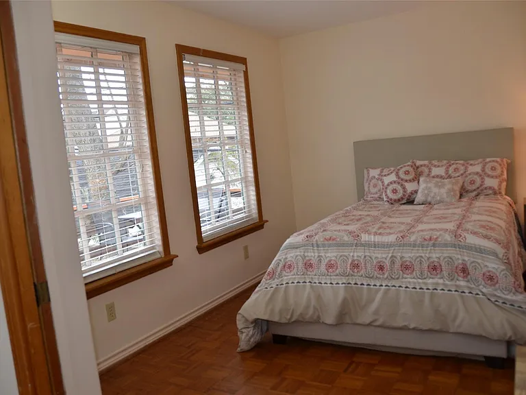 6507 Morningside Dr #UPSTAIRS — Photo 18