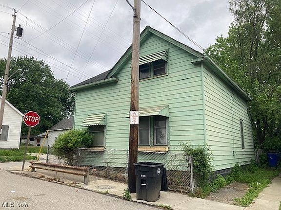 2nd image of 3433 E 50th St
