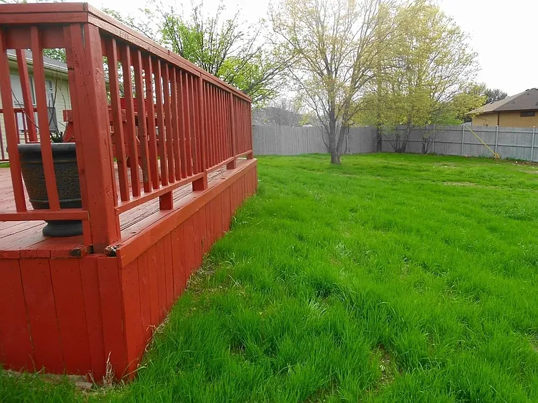 410 Saddle Dr — Photo 34