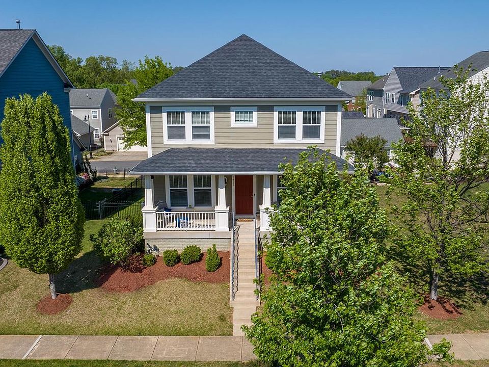 1st image of 1412 Sands Cir
