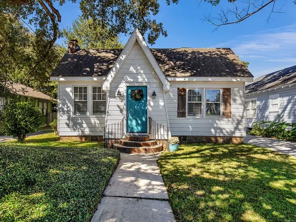 2204 Homewood St, Mobile, AL 36606