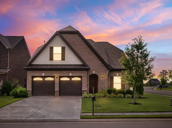 4521 Maryweather Ln, Murfreesboro, TN 37128