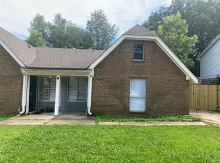 6421 Oak Park Dr, Memphis, TN 38134