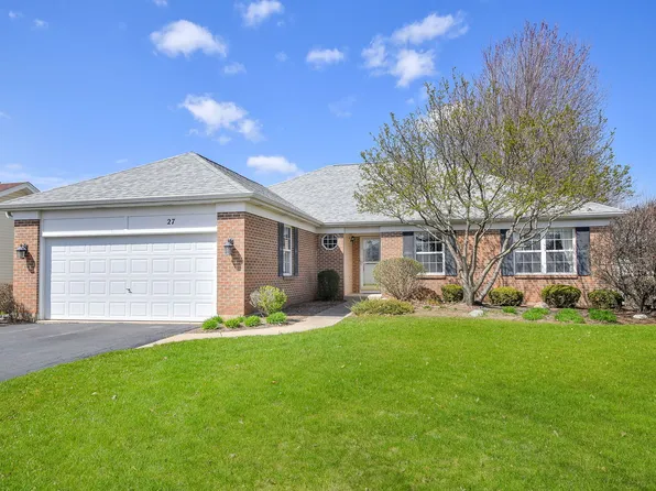 27 Raven Dr, Aurora, IL 60506