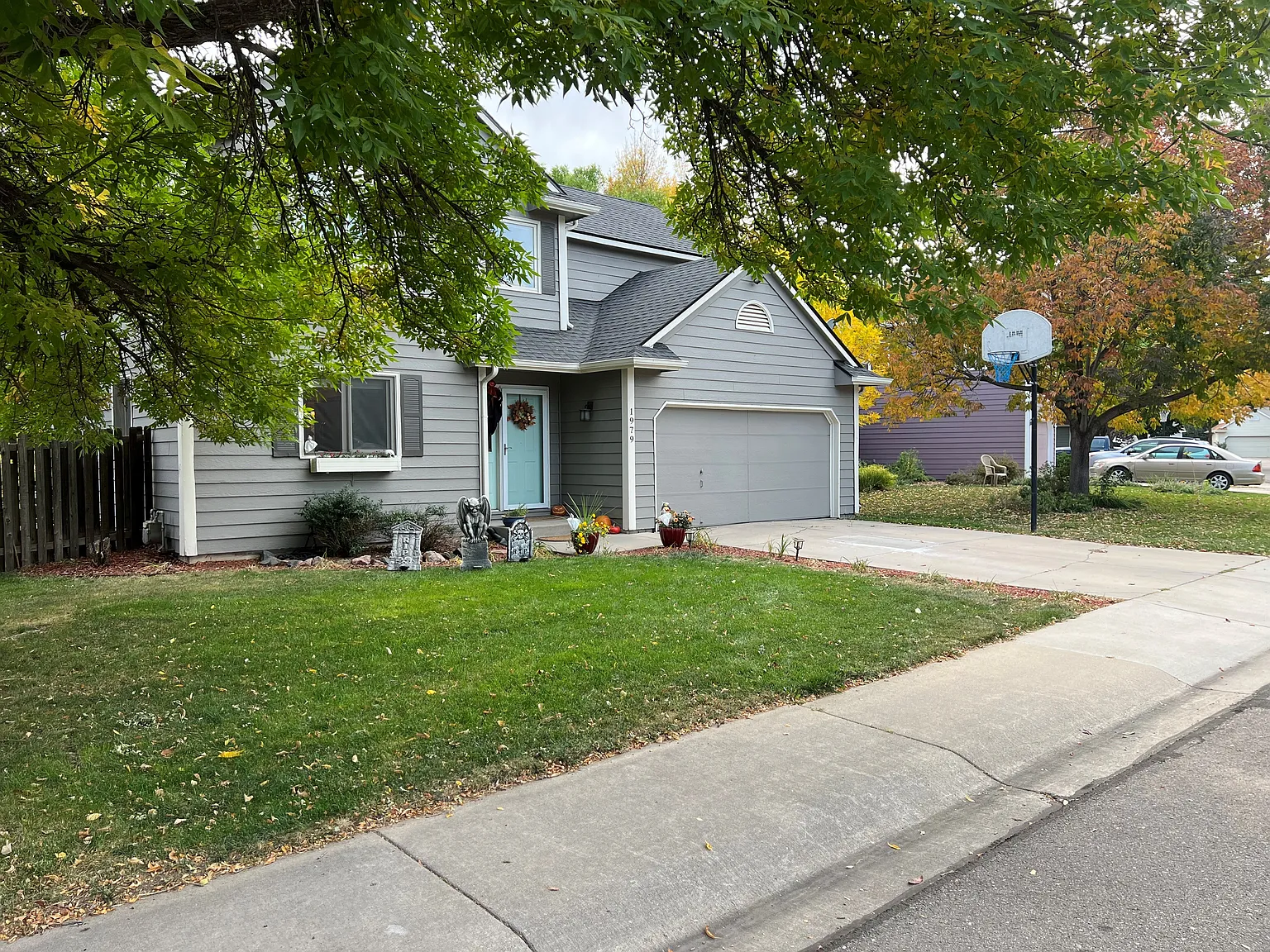 3 bed, 2.5 bath, 1638 sqft, $2,600 — Photo 2