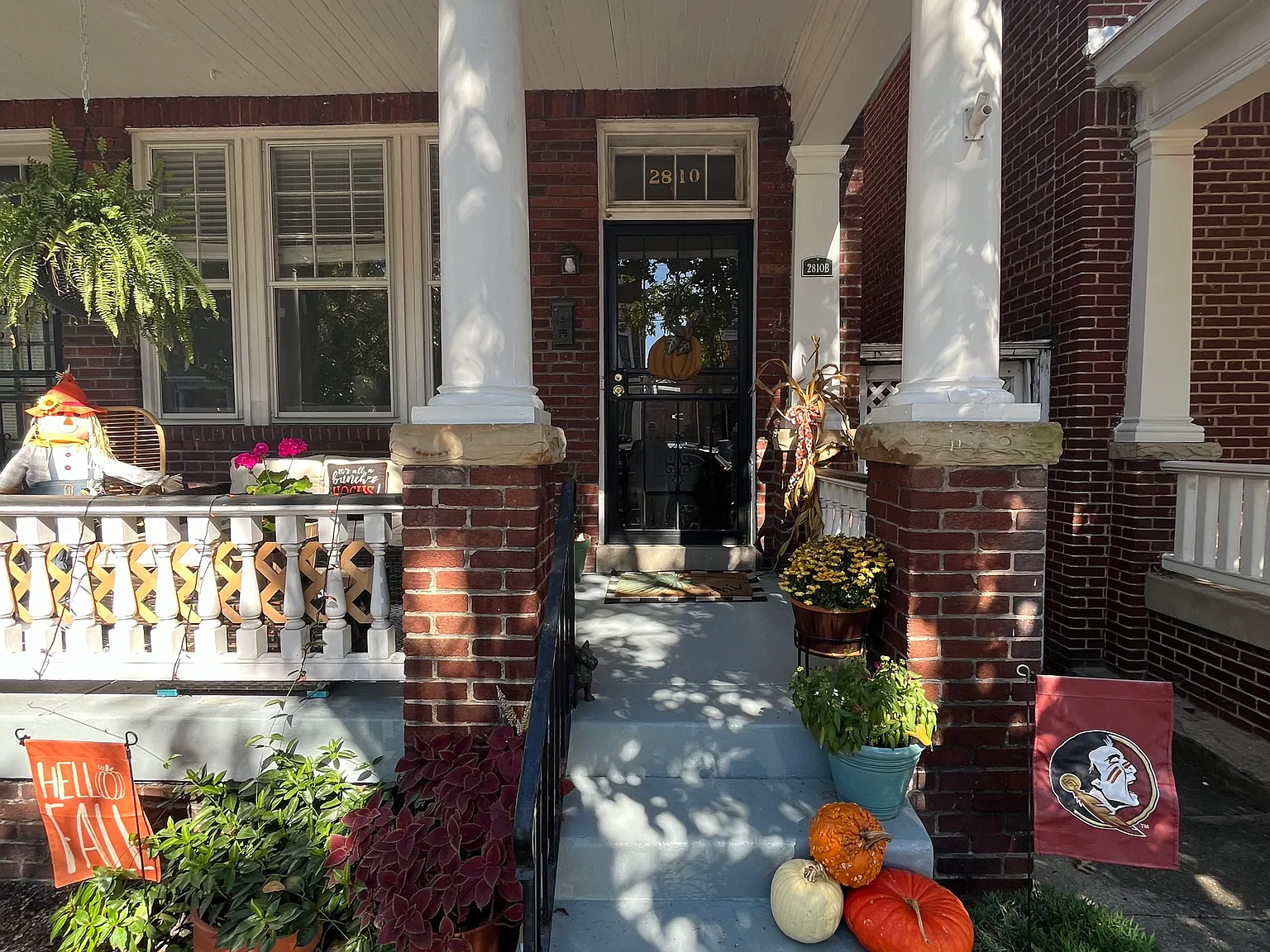2 bed, 1.5 bath, 1500 sqft, $2,800 — Photo 2