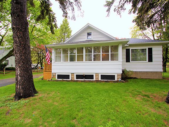 2nd image of 26 Kirkland Dr