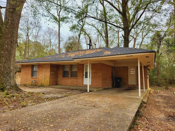 605 Olive St, Jasper, TX 75951