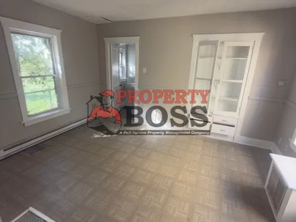 614 Polk St, Gary, IN 46402