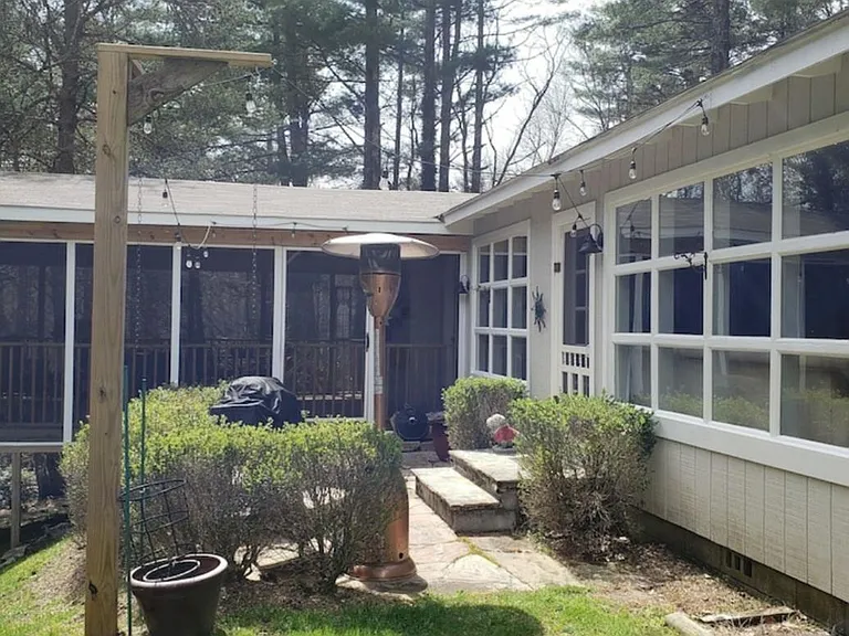 70 Rolling Acres Dr — Photo 17