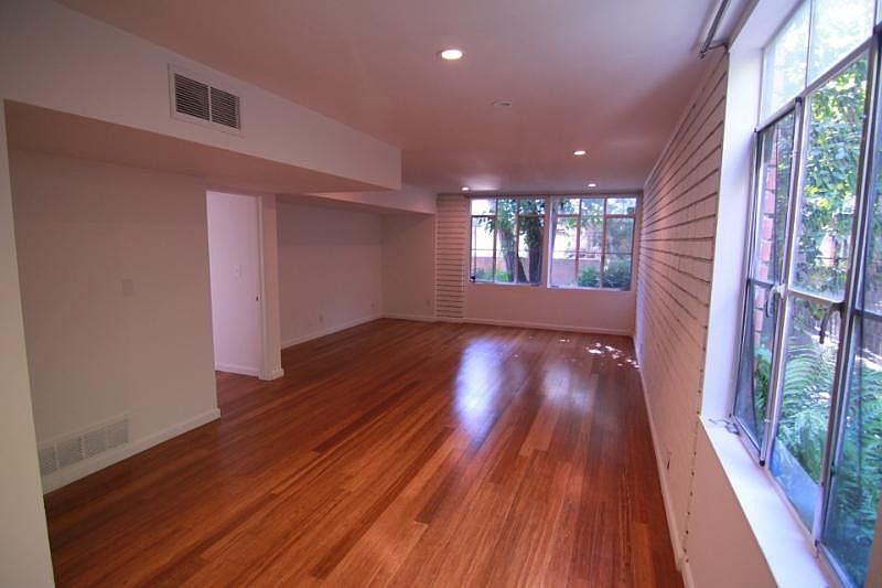 1st image of 1211 Horn Ave APT 101
