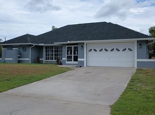 1115 SW 16th Ter, Cape Coral, FL 33991