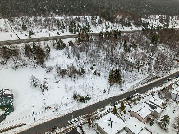 5th image of 591 Southside Road