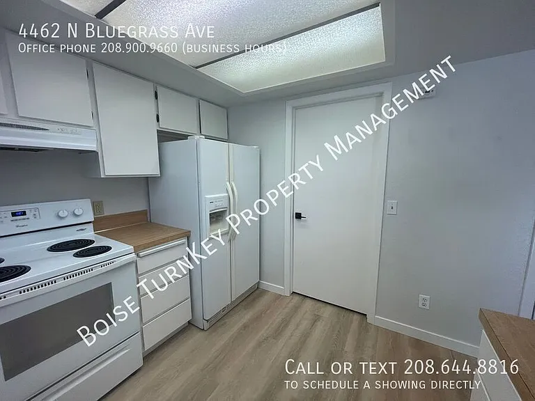 4462 N Bluegrass Ave — Photo 10