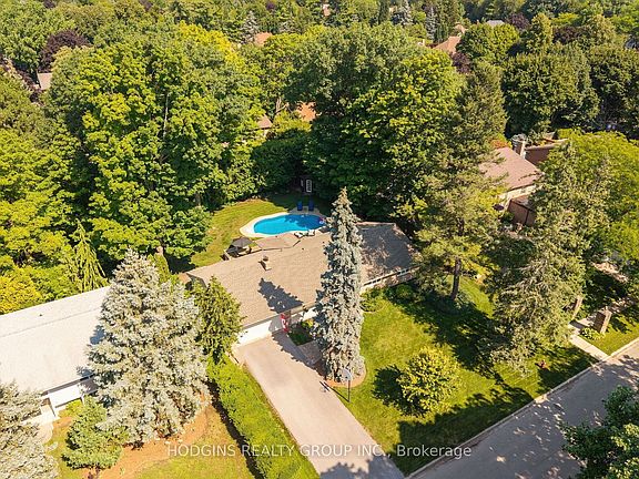 4th image of 1837 Will Scarlett Dr