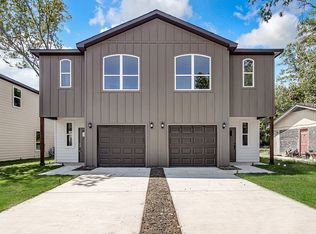 303 Eastland St, Cleburne, TX 76031