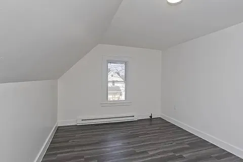 26 Huntington St #3 — Photo 24
