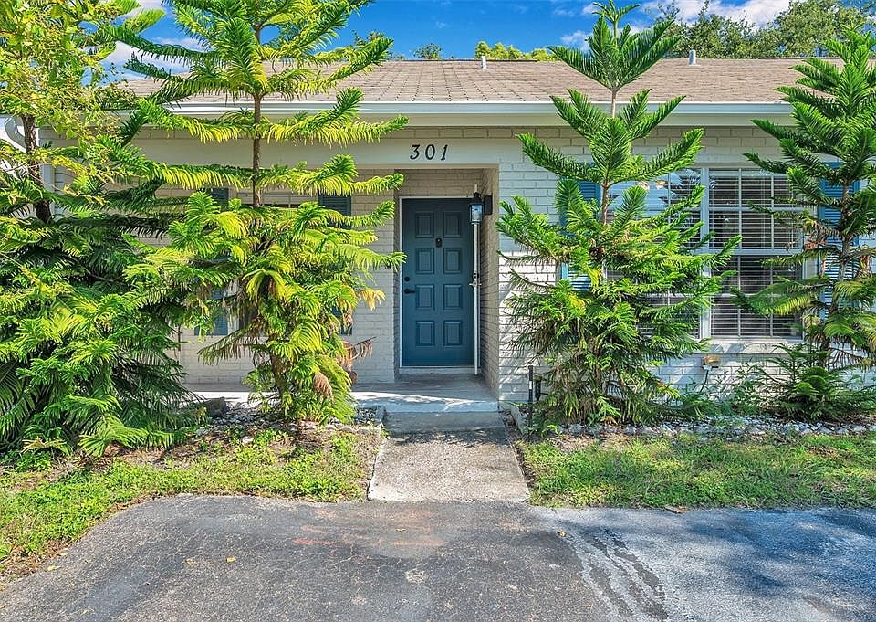 1st image of 301 Kent Pl