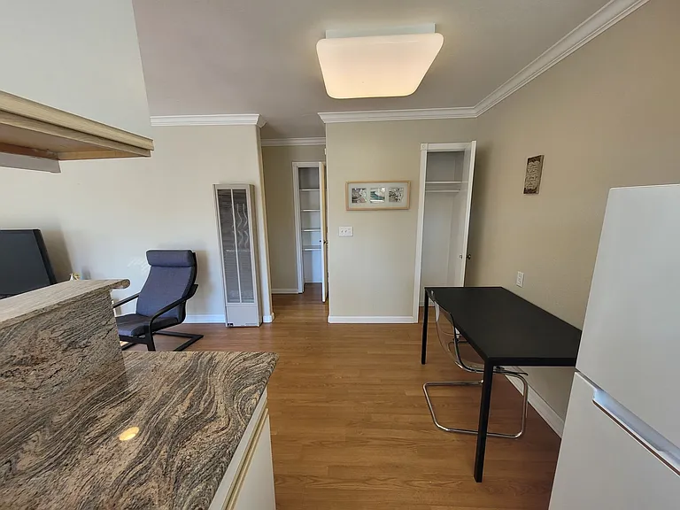 All Single Story Apartment Community — Photo 6