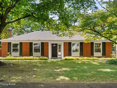 9304 Trentham Ln, Rolling Hills, KY, 40242