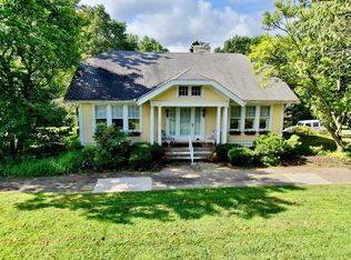 936 Dement Rd, Triadelphia, WV 26059