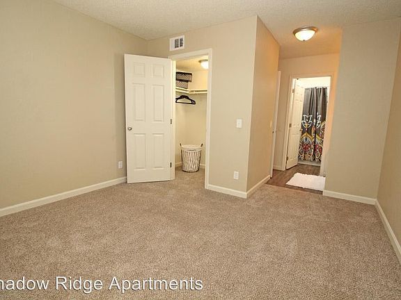 5th image of 6121 Shupe Dr APT 10