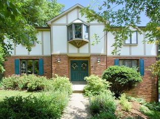 4700 Treeline Dr, Allison Park, PA 15101