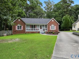 3900 Old Cheshire Dr, Chester, VA 23831