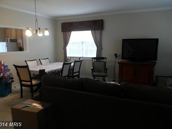 4th image of 42 Quarterpole Ct