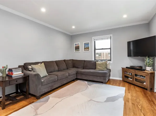 218-02 73rd Avenue image 3 of 18