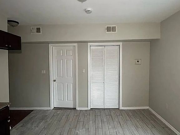 3rd image of 406 Park Ave APT 4