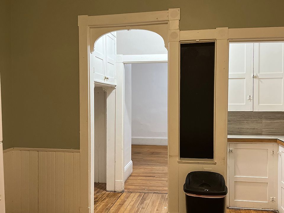 Kitchen Cabinets.
