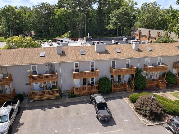 2nd image of 4754 Hollis Rd