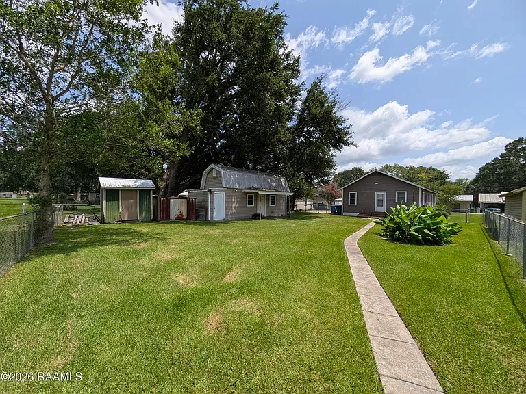109 Romero St — Photo 11