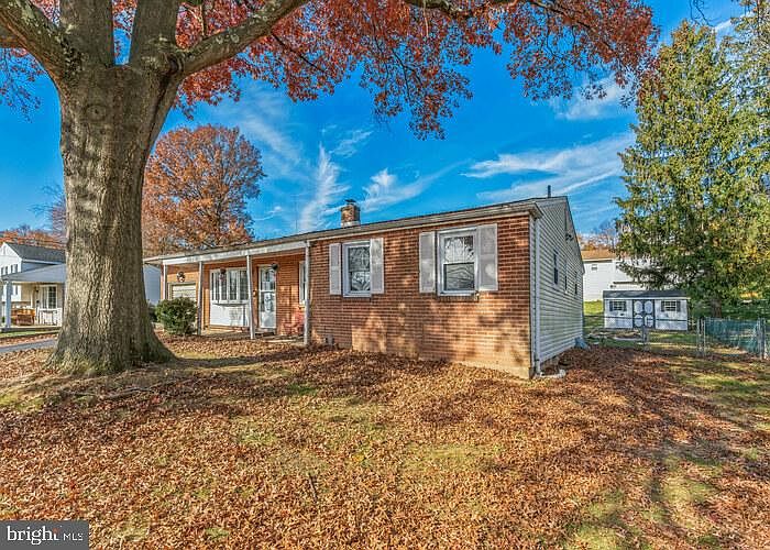 2270 Overlook Dr, Aston, PA 19014 Zillow