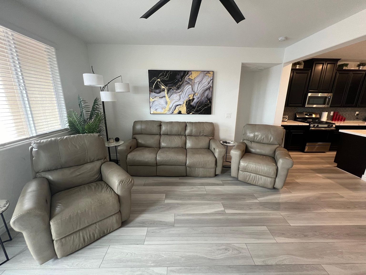 North Las Vegas, NV 89031