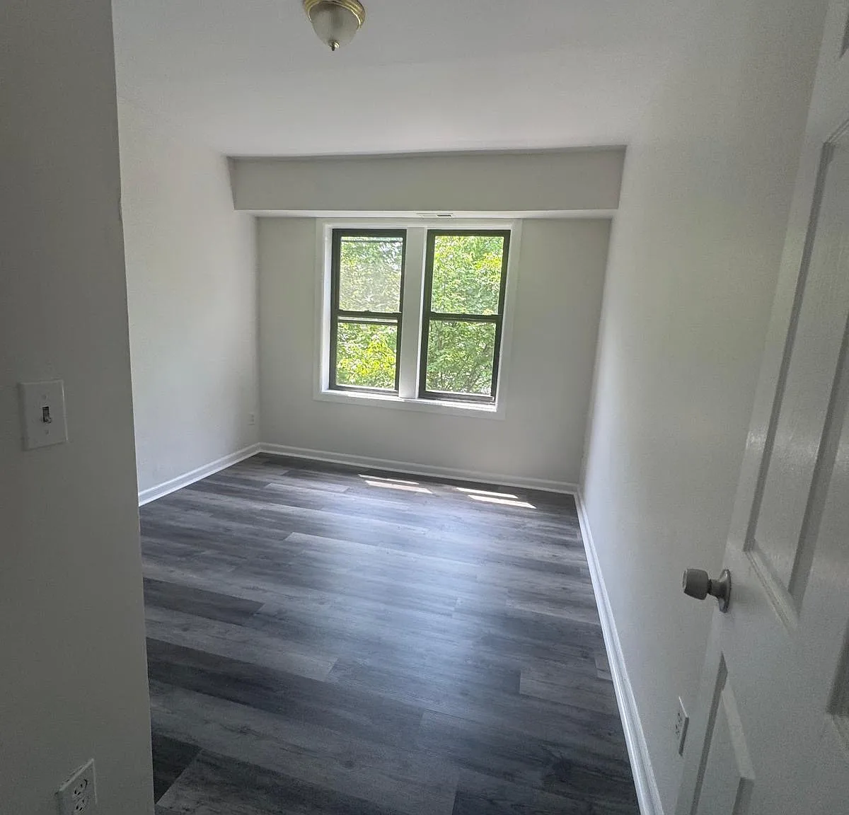 1071 Pembroke St — Photo 3