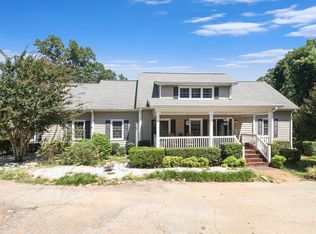 1609 Valley View Rd, Covington, GA 30016