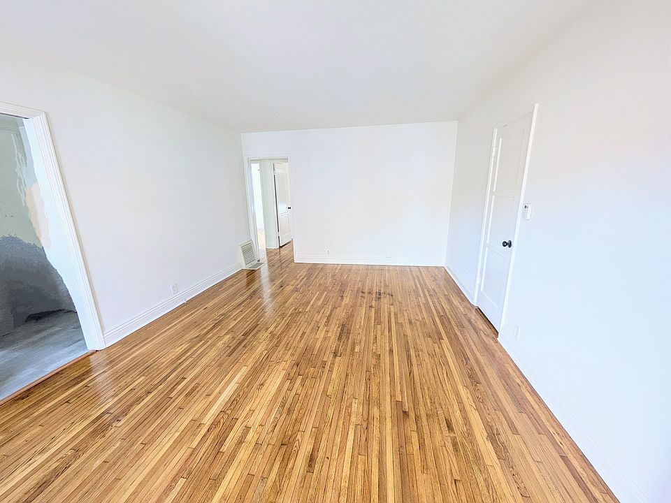 1st image of 5326 Kinston Ave