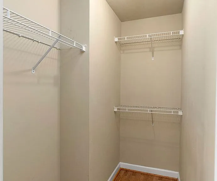 428 E Magnolia Ave — Photo 5