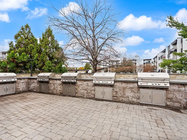 60 S Van Dorn St #306 — Photo 39