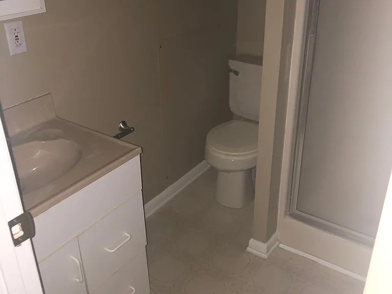 357 Washington Ave — Photo 15