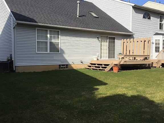 Spacious back yard with deck