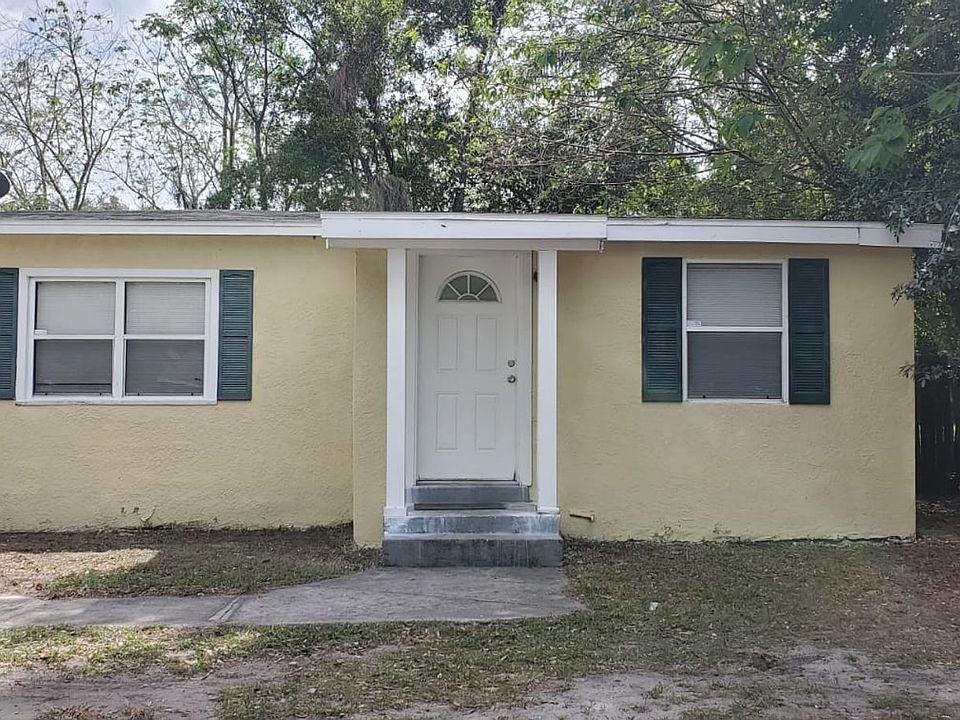 1st image of 3603 E 26th Ave